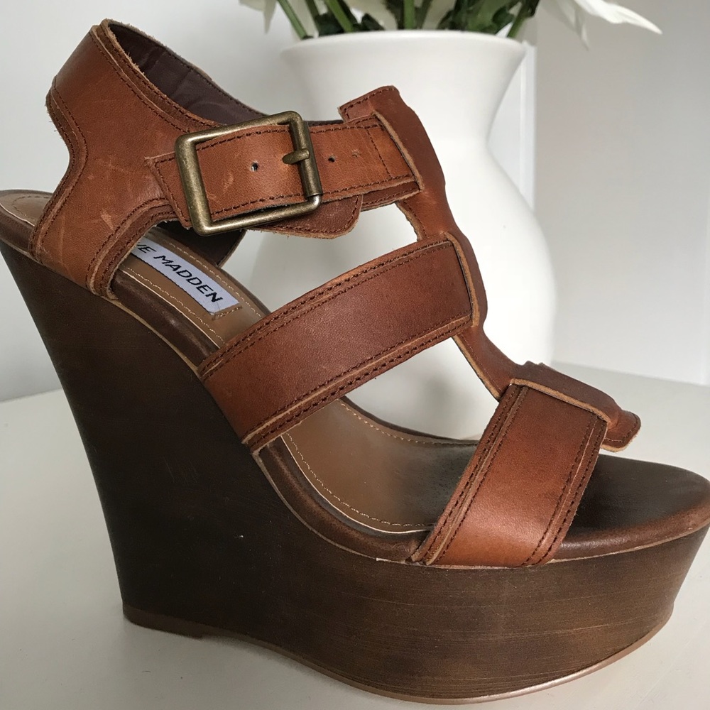 Steve Madden Perfect Wedge